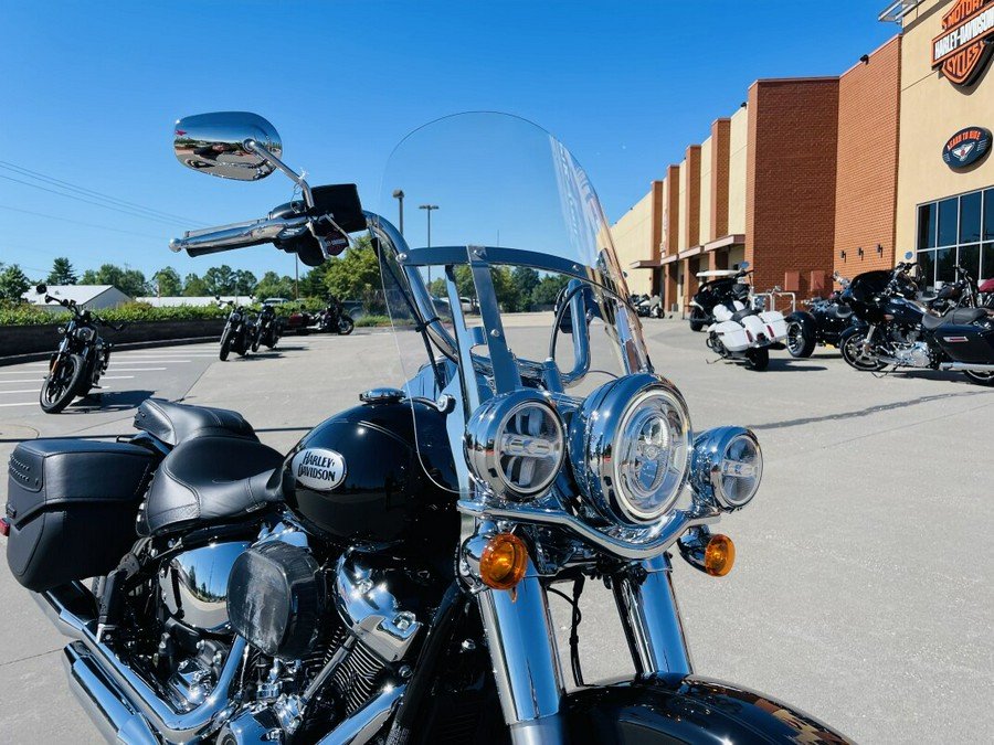 2024 Harley-Davidson Heritage Classic FLHCS