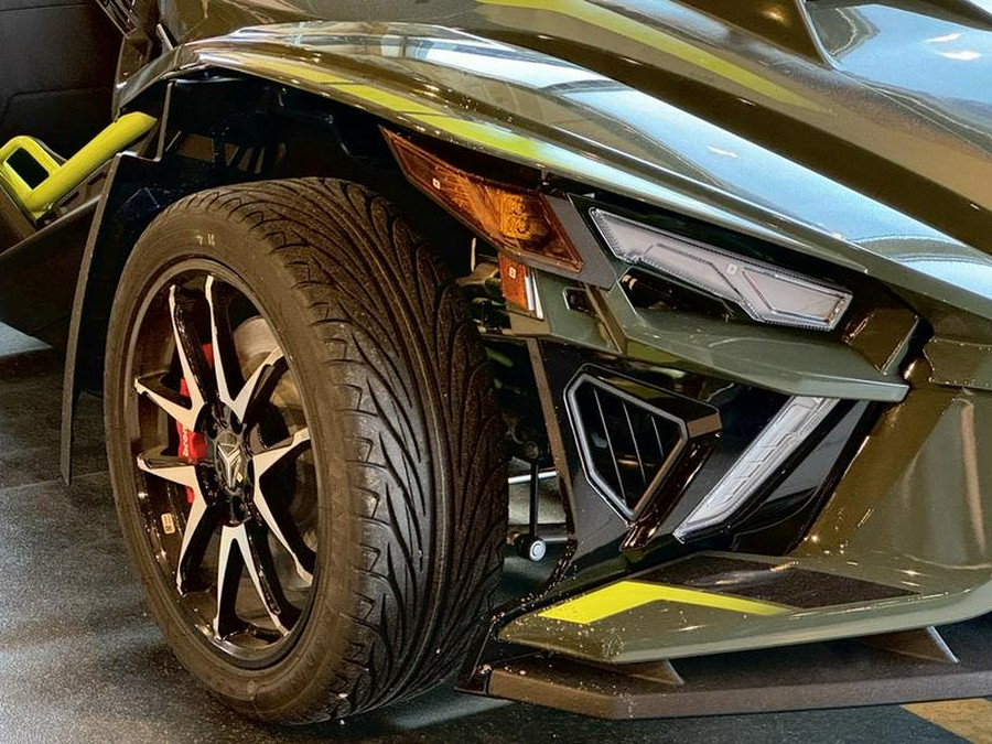 2024 Polaris Slingshot® Slingshot® R AutoDrive Army Green Flash