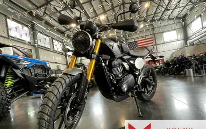 2025 Triumph Scrambler 400 X Phantom Black / Silver Ice