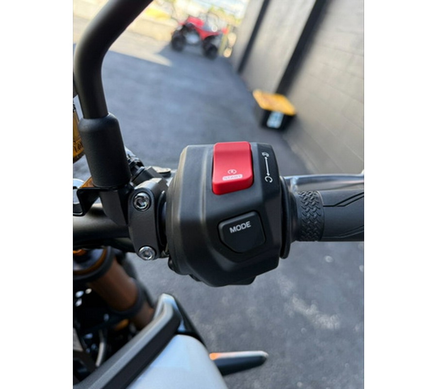 2025 Yamaha MT-09 SP