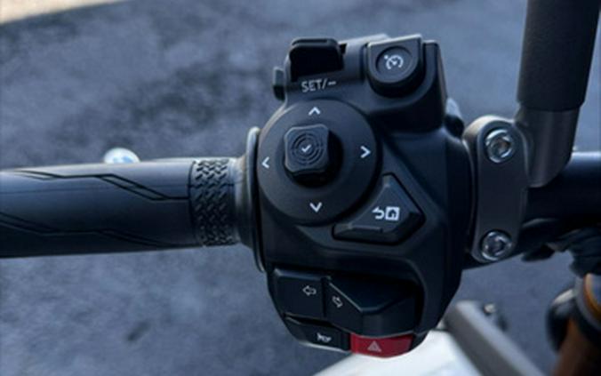 2025 Yamaha MT-09 SP