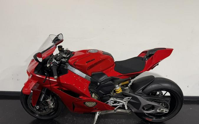 2025 Ducati Panigale V4 Ducati Red