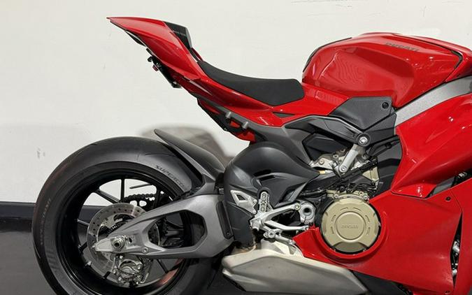 2025 Ducati Panigale V4 Ducati Red