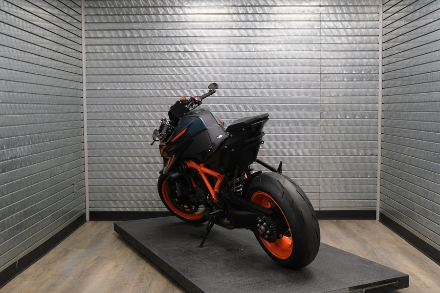 2022 KTM F9975VT