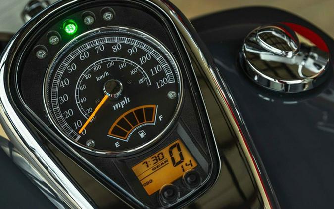 2025 Suzuki Boulevard C50