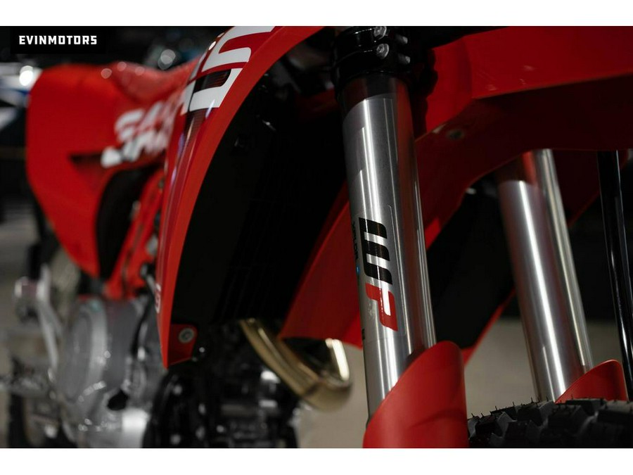 2023 GASGAS ES 700