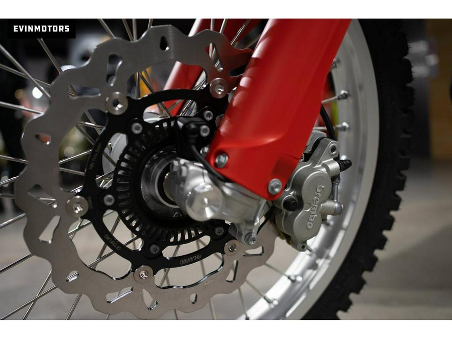 2023 GASGAS ES 700