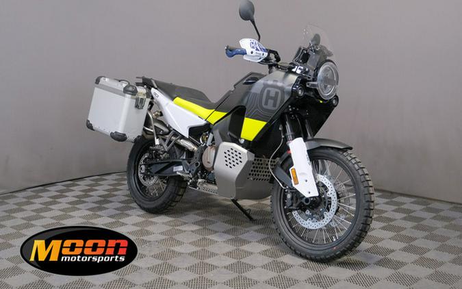 2023 Husqvarna Norden 901