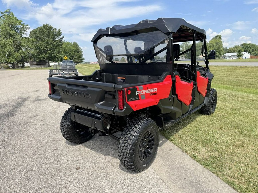 2023 Honda® Pioneer 1000-6 Deluxe Crew