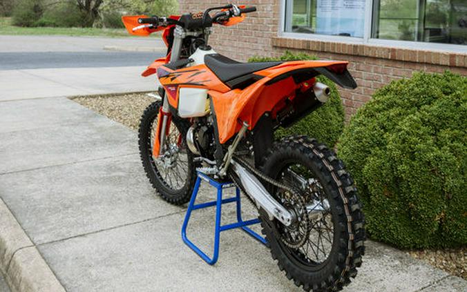 2026 KTM 150 XC-W