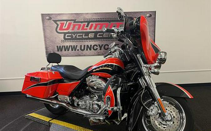 2004 Harley-Davidson FLHTCSE Screamin' Eagle® Electra Glide®