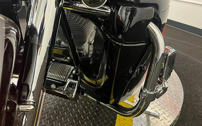 2004 Harley-Davidson FLHTCSE Screamin' Eagle® Electra Glide®