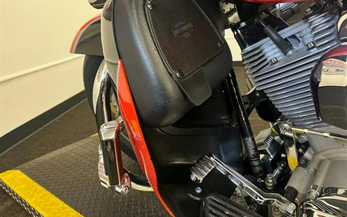 2004 Harley-Davidson FLHTCSE Screamin' Eagle® Electra Glide®