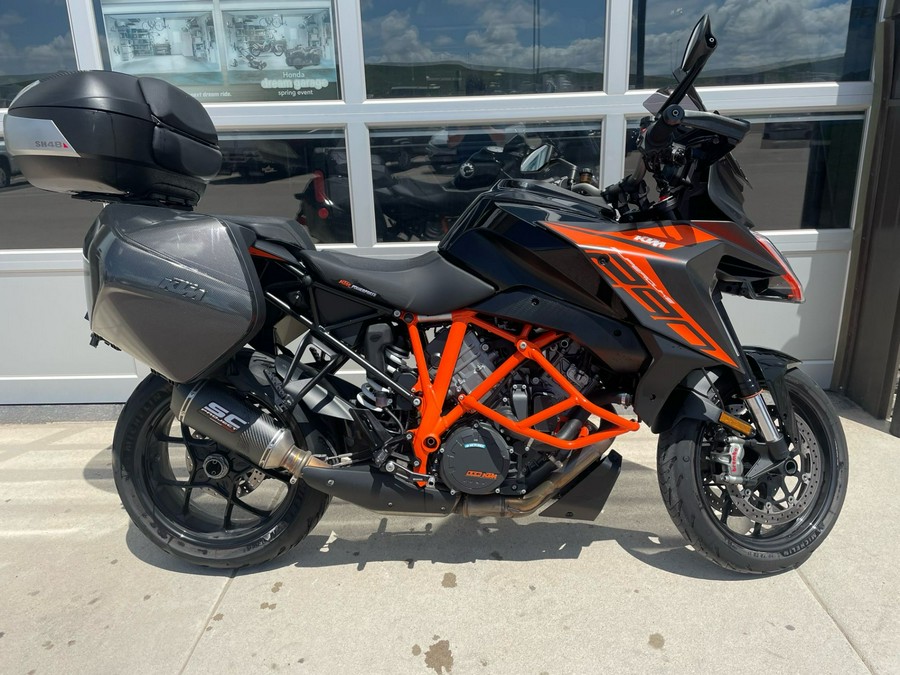 2019 KTM 1290 Super Duke GT