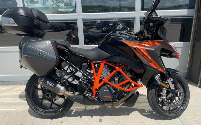 2019 KTM 1290 Super Duke GT