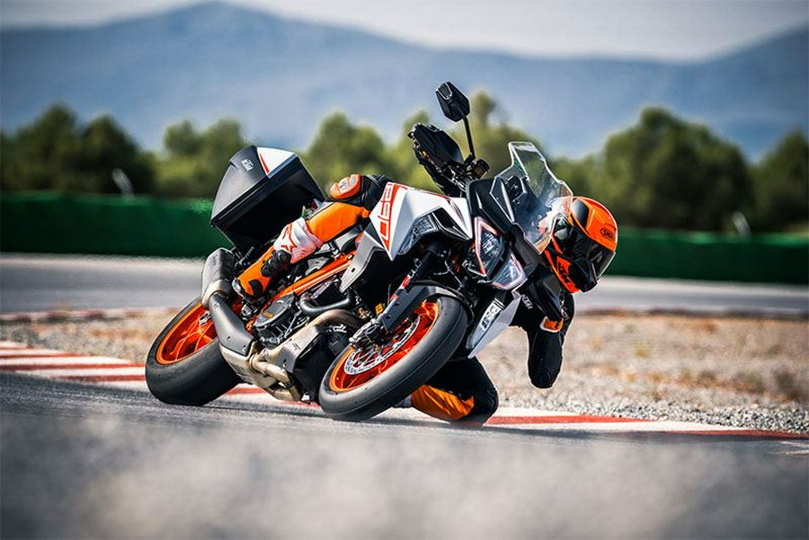 2019 KTM 1290 Super Duke GT