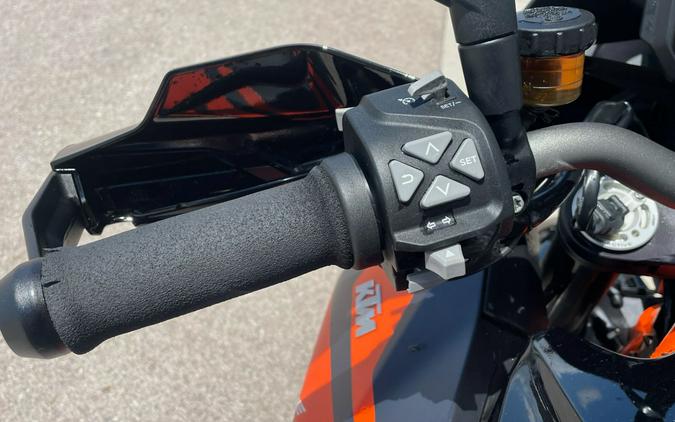 2019 KTM 1290 Super Duke GT