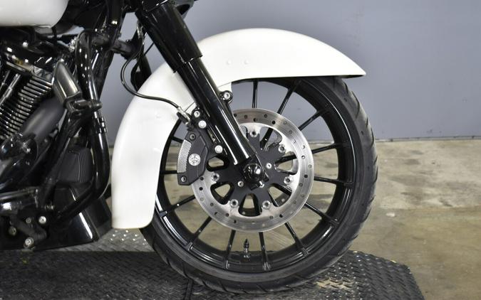 2018 Harley-Davidson Road Glide Special Bonneville Salt Pearl