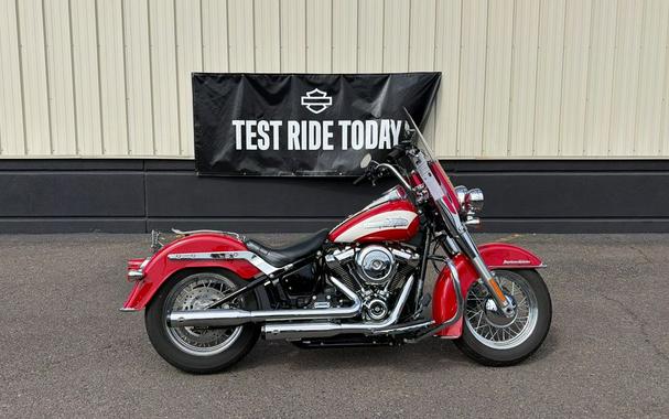 2024 Harley-Davidson Softail® Hydra-Glide Revival