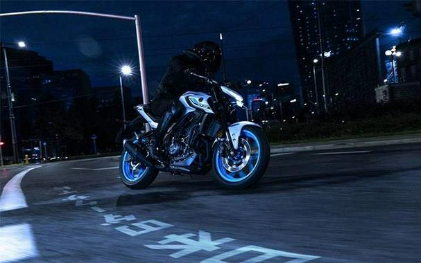 2025 MT-03 - Yamaha