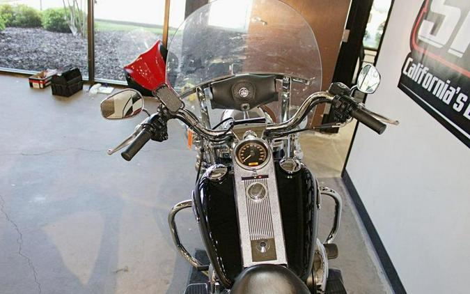 2006 Harley-Davidson® FLHRCI - Road King® Classic