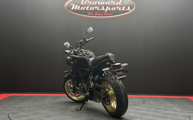 2026 Yamaha XSR700