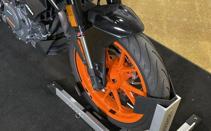 2021 KTM 390 Duke