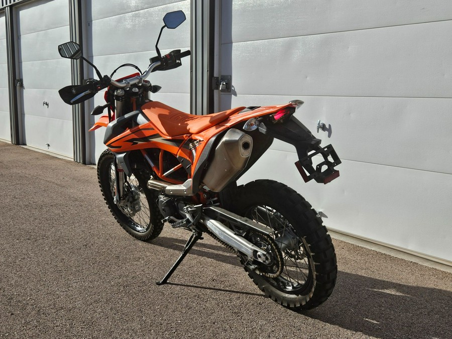 2023 KTM 690 Enduro R