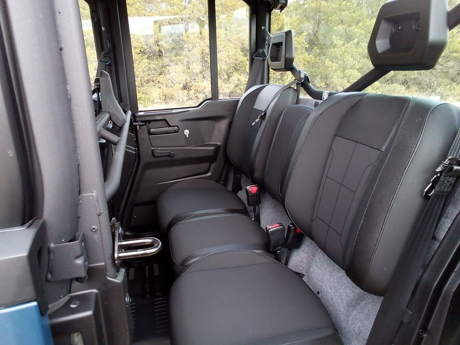 2026 Can-Am Defender MAX XT CAB HD11