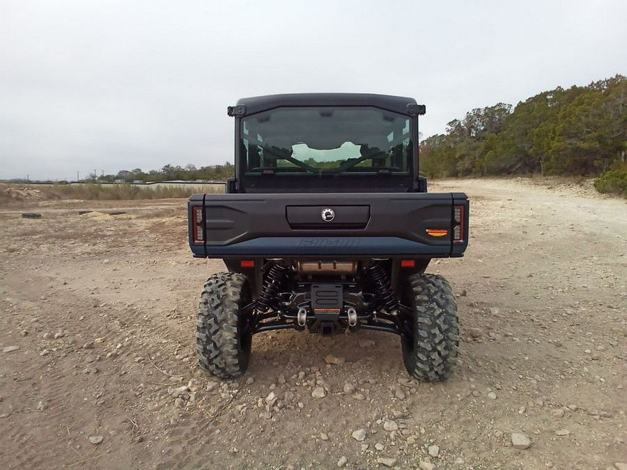 2026 Can-Am Defender MAX XT CAB HD11