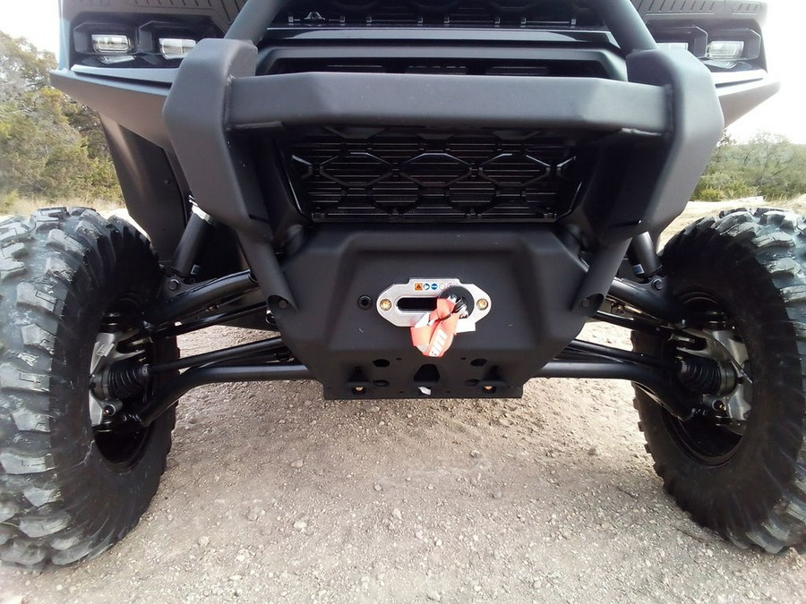 2026 Can-Am Defender MAX XT CAB HD11