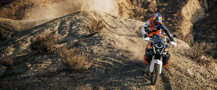 2026 KTM 1390 Super Adventure R