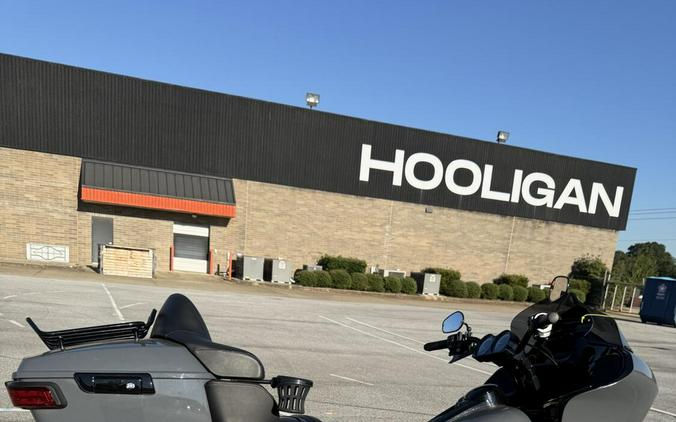 FLTRK 2022 Road Glide Limited