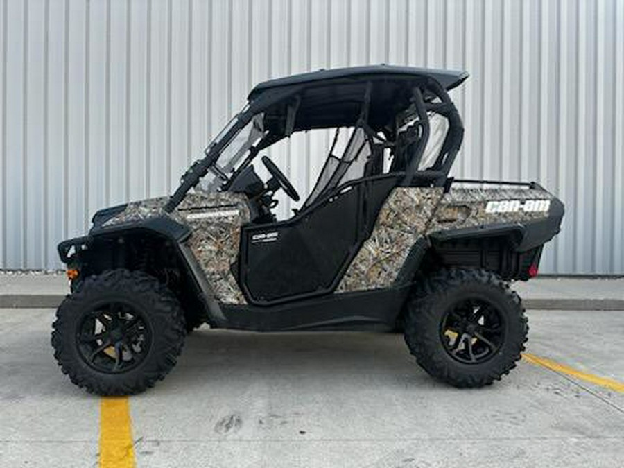 2015 Can-Am Commander XT™ 800R - Camo