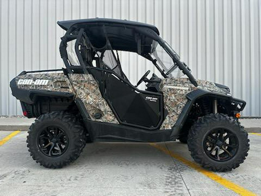 2015 Can-Am Commander XT™ 800R - Camo