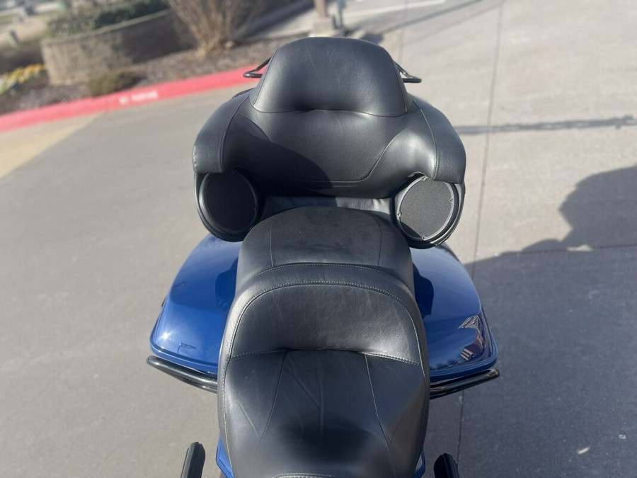 2023 Harley-Davidson® Ultra Limited FLHTK BIL BLU/BIL GRY