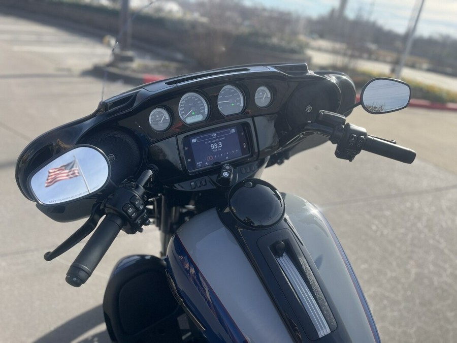 2023 Harley-Davidson® Ultra Limited FLHTK BIL BLU/BIL GRY