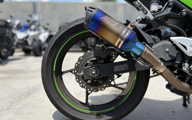 2020 Kawasaki Ninja 400 Base