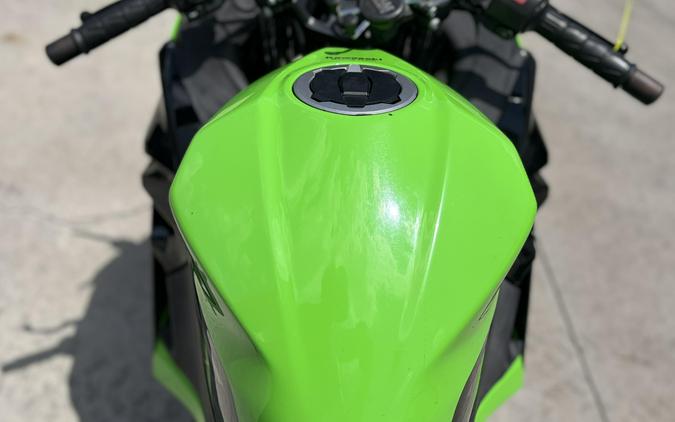 2020 Kawasaki Ninja 400 Base