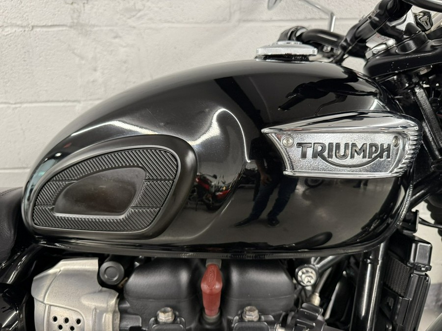 2017 Triumph Bonneville T100 Black