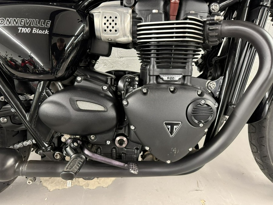 2017 Triumph Bonneville T100 Black