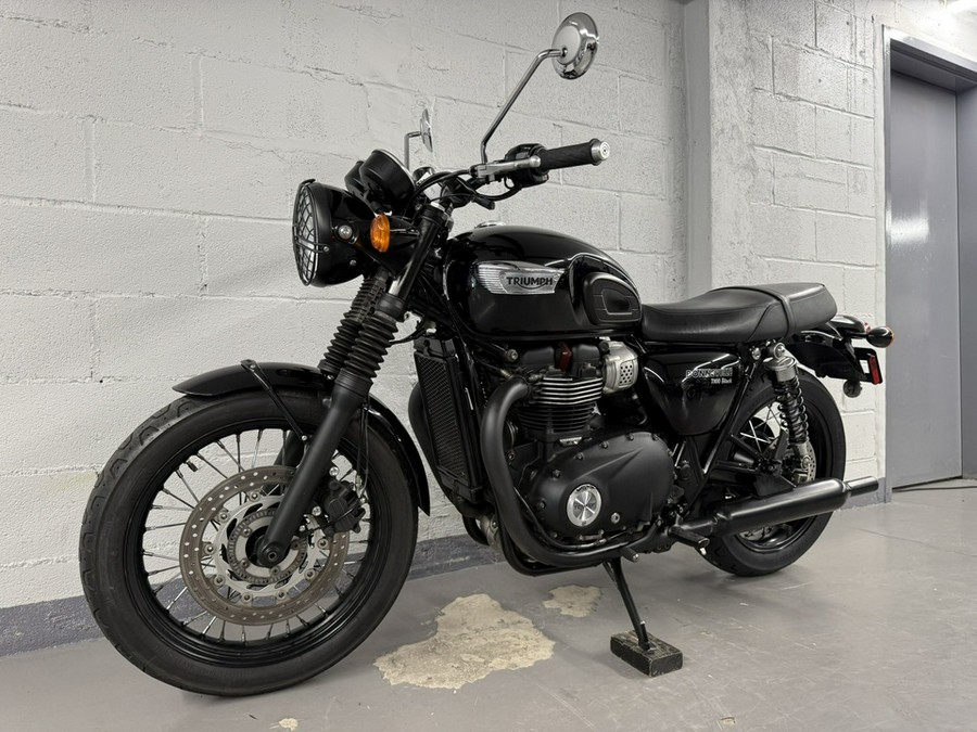 2017 Triumph Bonneville T100 Black
