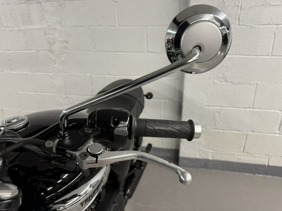 2017 Triumph Bonneville T100 Black