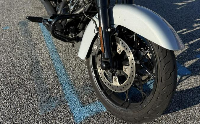 FLHXS 2023 Street Glide Special