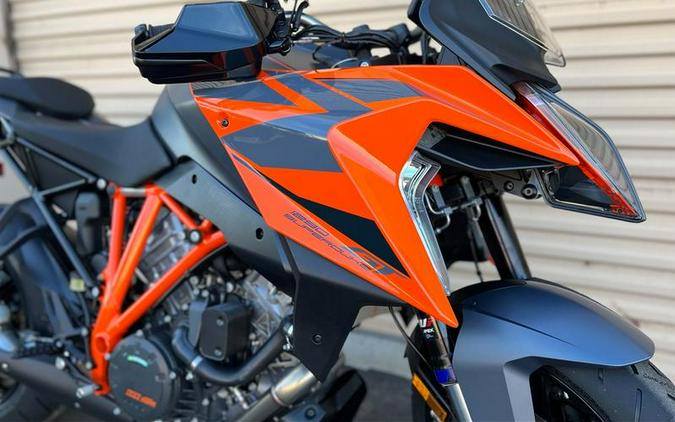 2024 KTM 1290 Super Duke GT