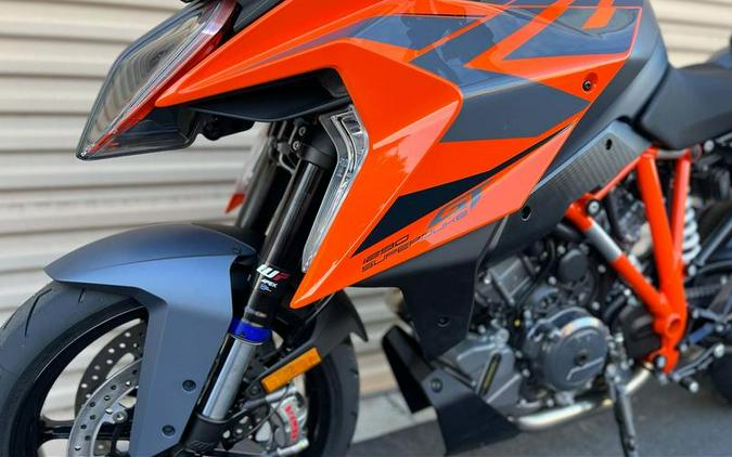 2024 KTM 1290 Super Duke GT