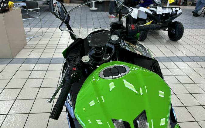 2024 Kawasaki Ninja® 500 KRT Edition SE ABS