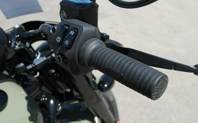 2025 INDIAN MOTORCYCLE SUPER CHIEF DARK HORSE