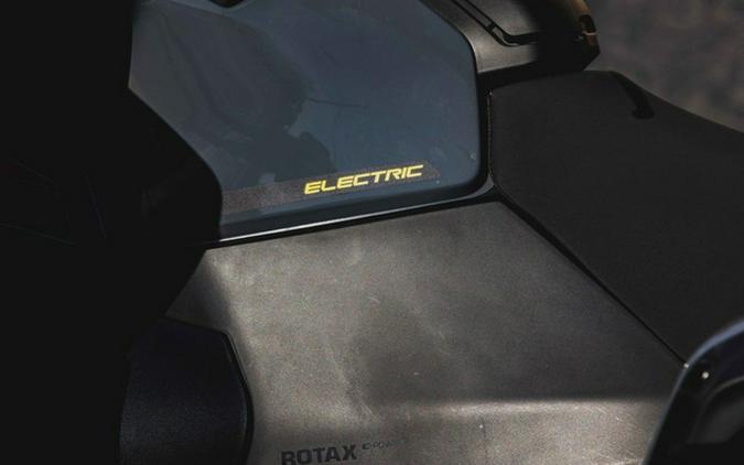 2026 Can-Am Outlander Electric