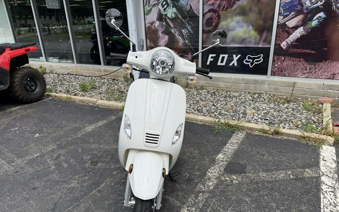 2026 WOLF BRAND SCOOTERS LUCKY